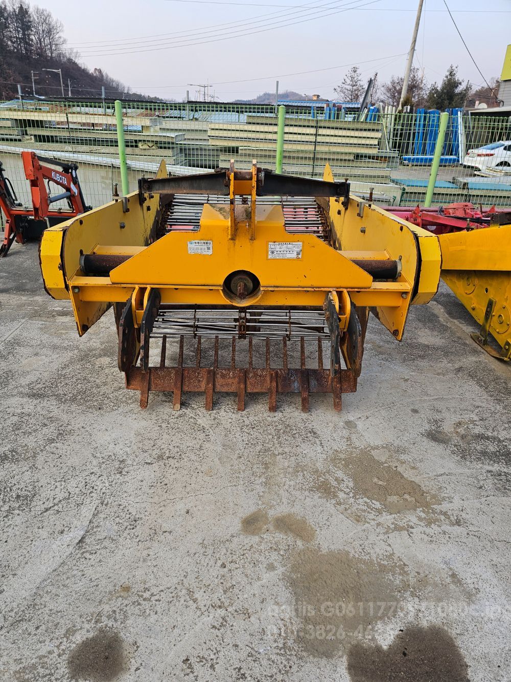 두루기계통상 땅속작물수확기 DR-1300W