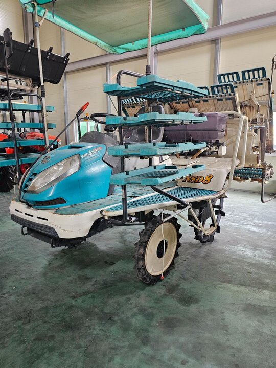 Kubota Rice transplanter NSD8FR (8Rows)