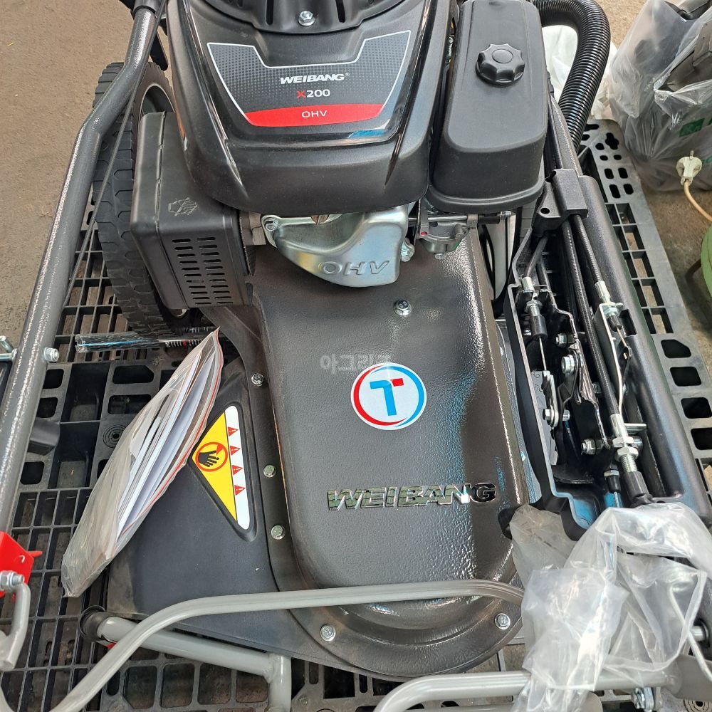  동력제초기 WBLT567lc 