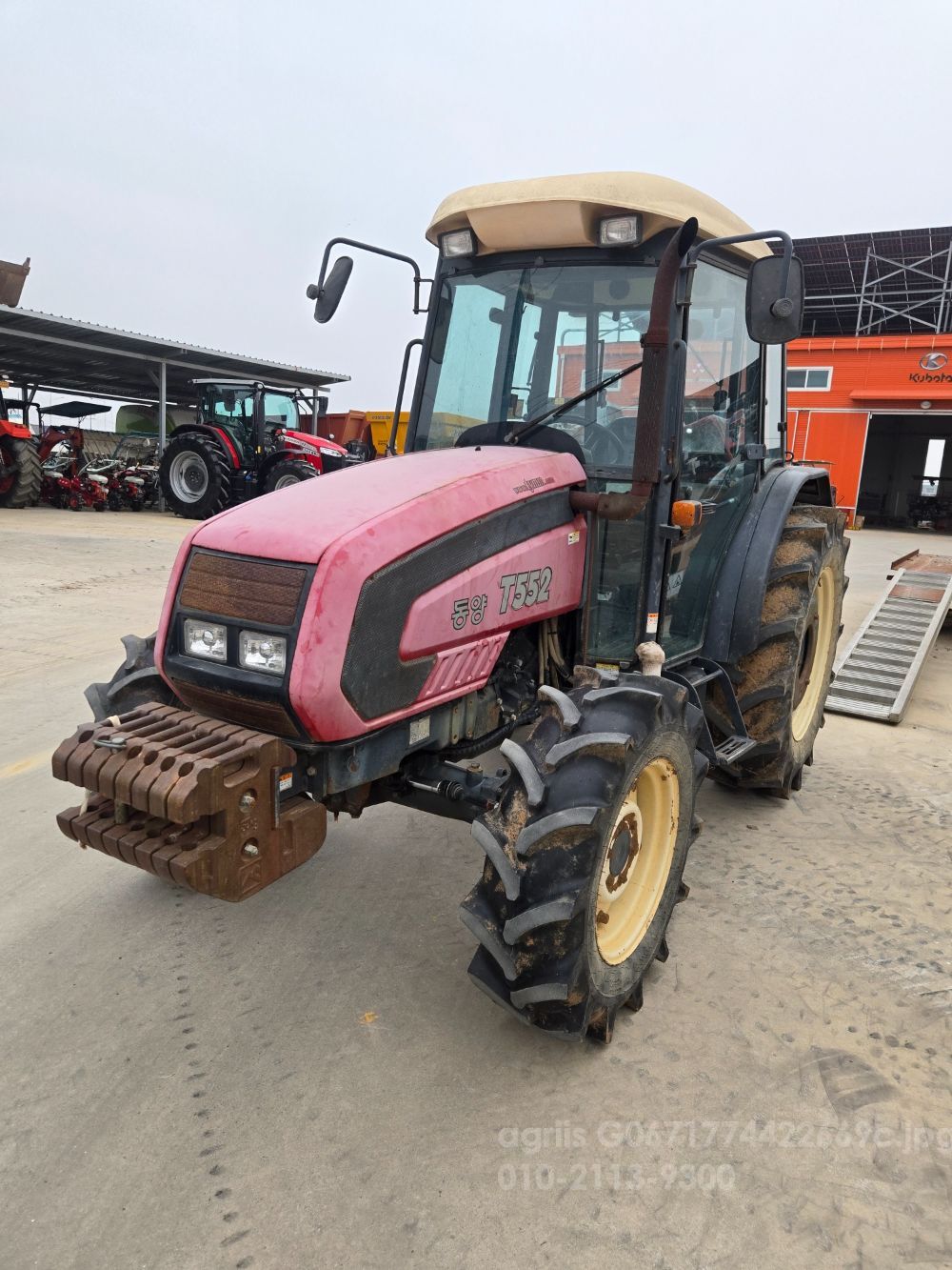 TYM 트랙터 T552 (55마력)