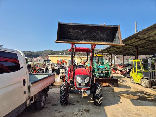 국제 트랙터 A4800 (48마력)