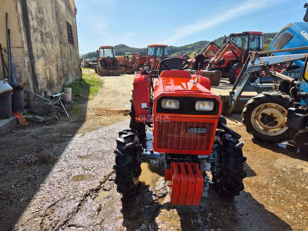 대동 트랙터 L2202-4WD (22마력)