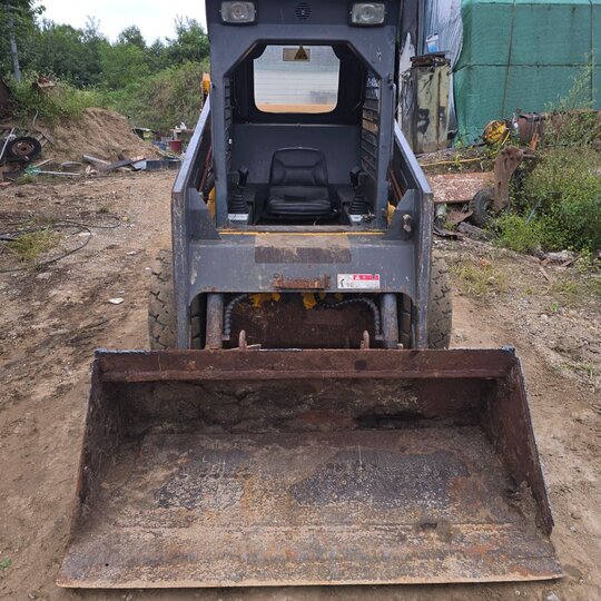  Skid steer loader 스키로드 똥치는기계 