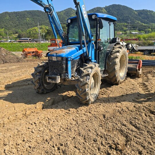 LS 트랙터 TN75 (75마력)