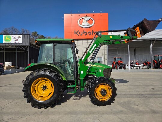 JohnDeere Tractor 5325 (66hp)