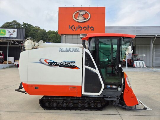 Kubota Combine Harvester ER595K (5Rows)