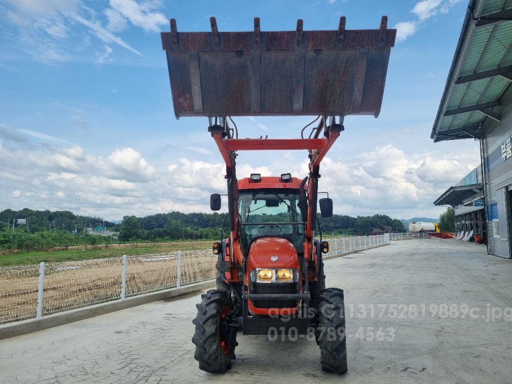 Daedong Tractor TS60 (60hp)