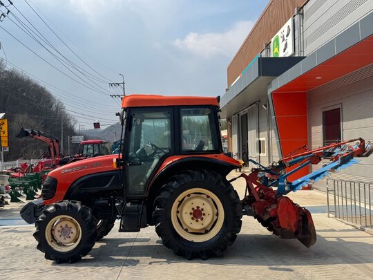 Daedong Tractor D581 (58hp)