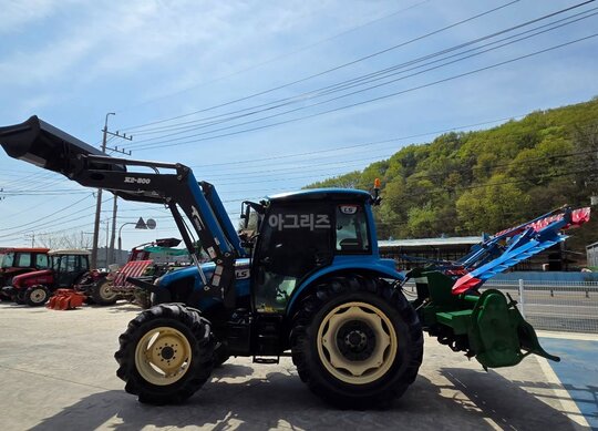 LS Tractor XP7102 (102hp)