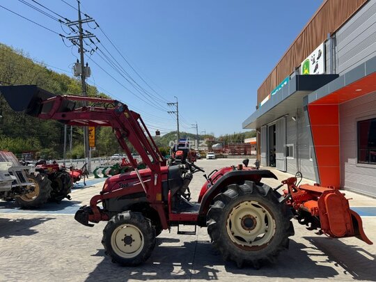 TYM Tractor T390 (39hp)