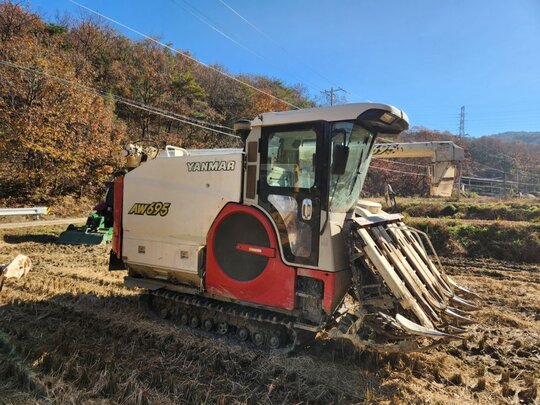 얀마 콤바인 AW695 (6조식)