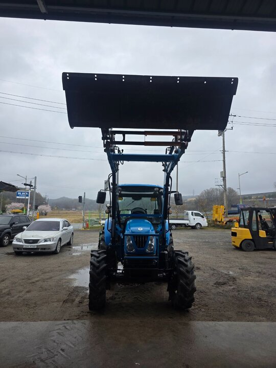 LS 트랙터 P7175 (80마력)