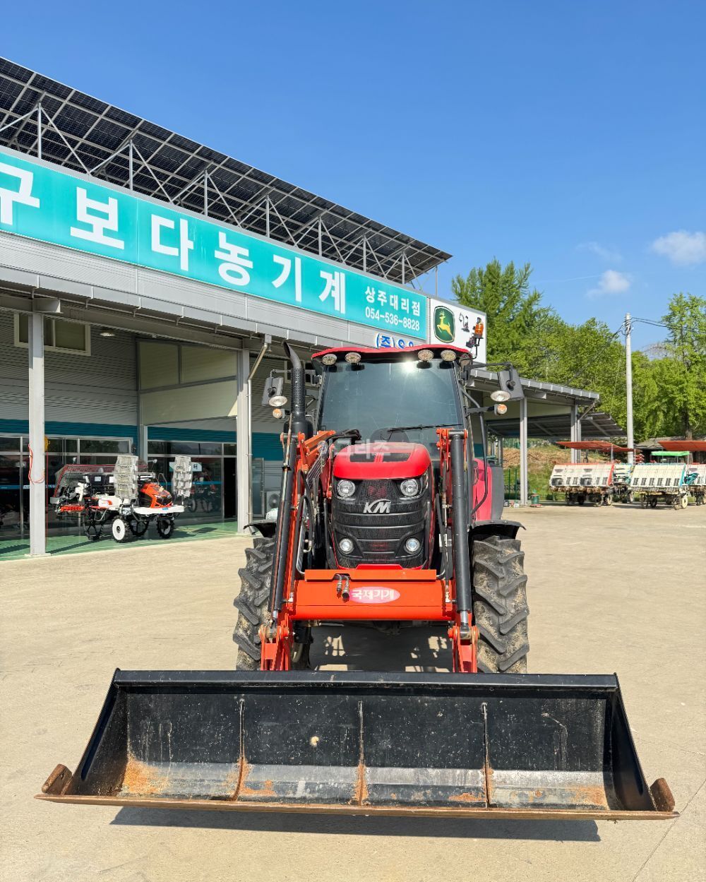 국제 트랙터 LUXEN1100 (117마력)