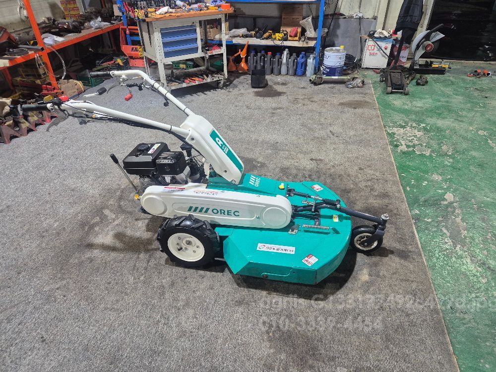 성도농업기계 동력제초기 AM71B 뒤우측면