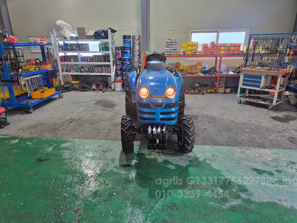 LS Tractor XJ2025 (24.7hp)