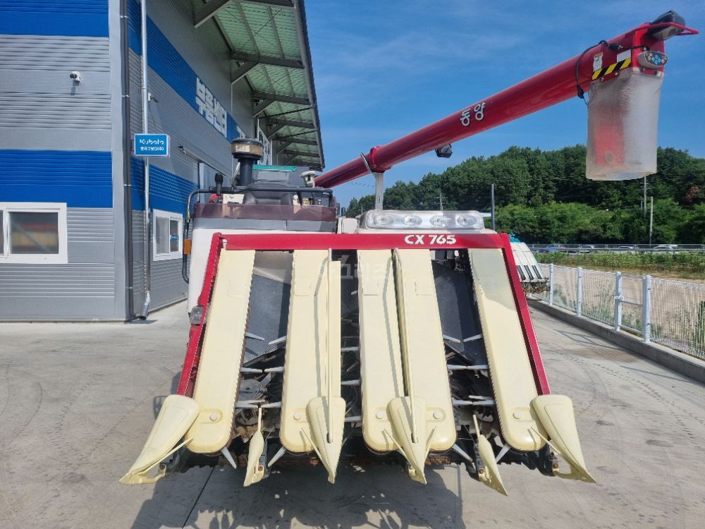 TYM Combine Harvester CX765 (5Rows)