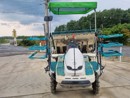 Kubota Rice transplanter KEP67R (6Rows)