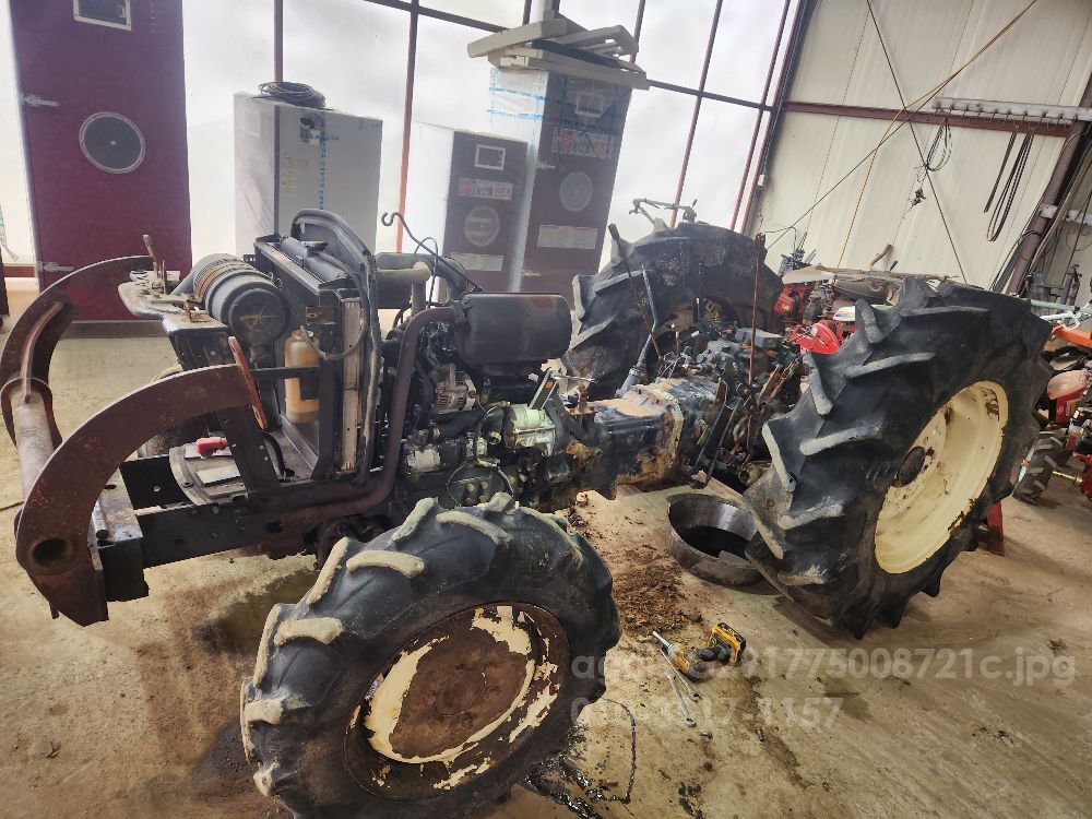 국제 트랙터 AF350 (35마력)