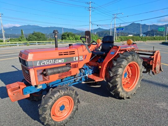 Daedong Tractor L2601 (26hp)