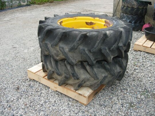 대동 타이어D450(13.6-26)뒤타이어,휠 D450