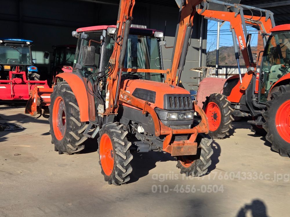 Kubota Tractor L500 (50hp)