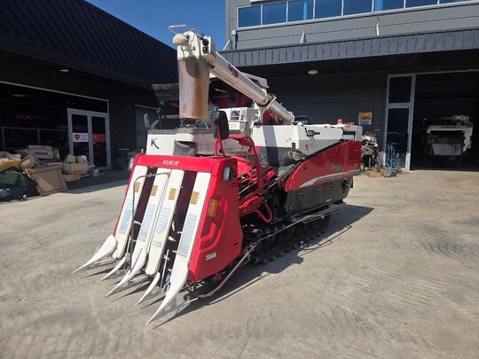Kukje Combine Harvester KC700 (4Rows)