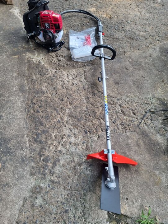  4행정예초기배부식예초기가솔린예초기 KZ35JP 