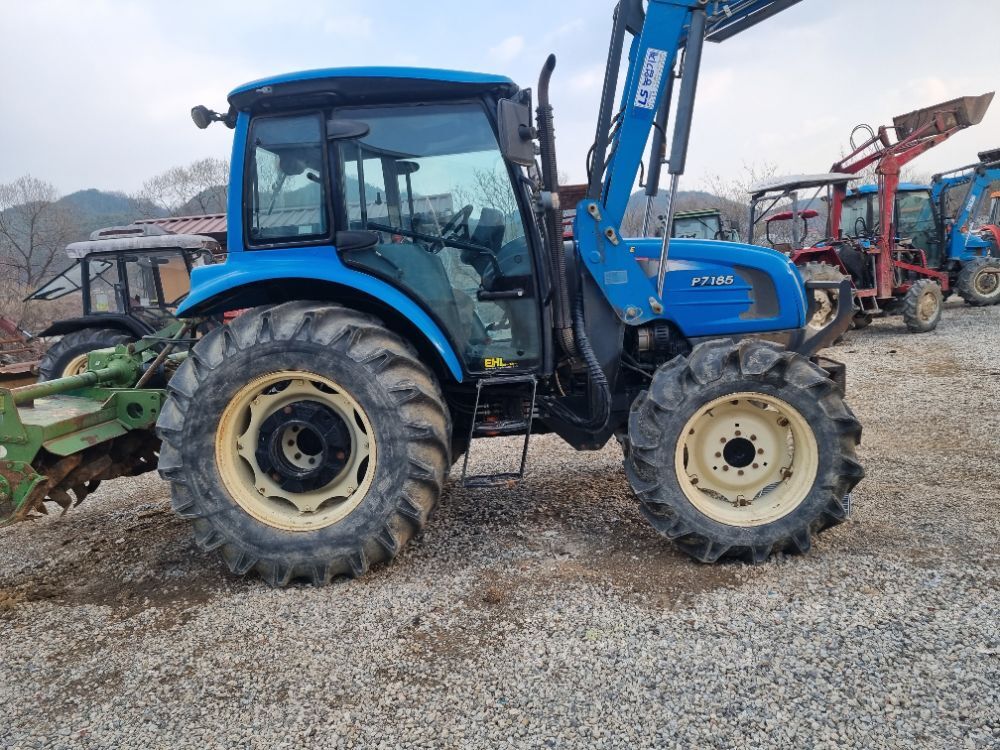 LS 트랙터 P7185 (88마력)