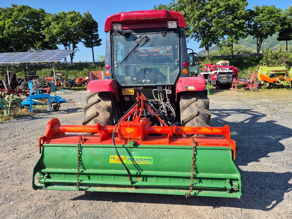 TYM 트랙터 T720S (72마력) 뒤우측면
