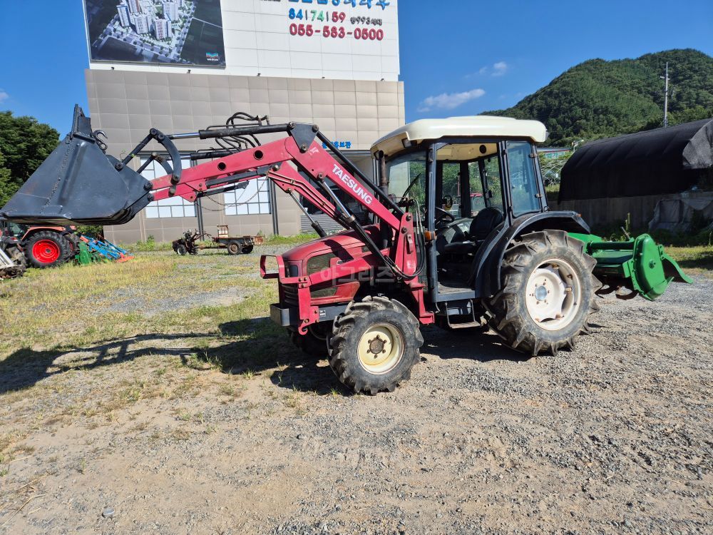 TYM 트랙터 T431 (43마력)