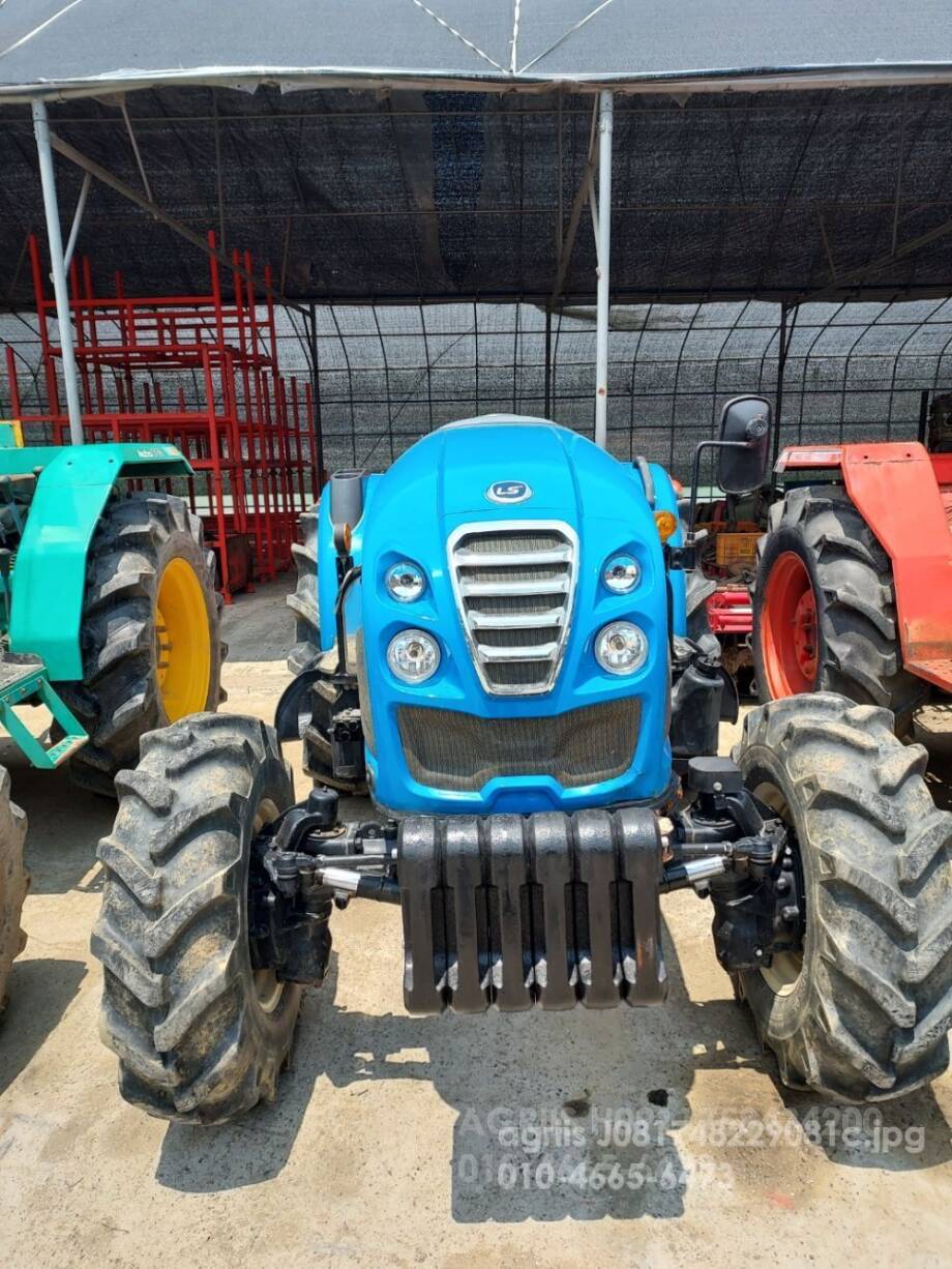 LS 트랙터 XR4160 (58.9마력)