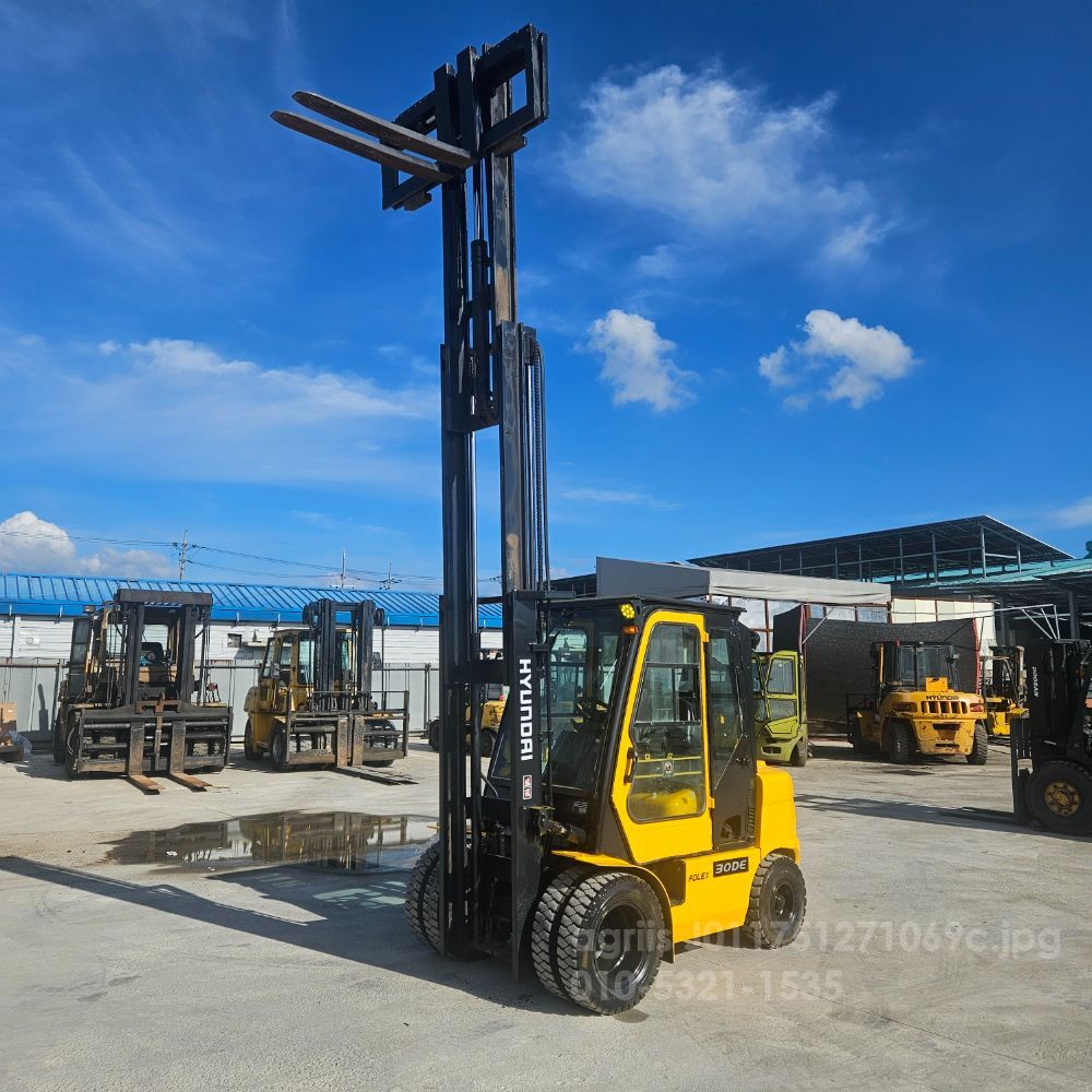 Hyundai Forklift 현대포렉스3톤3단중고지게차 