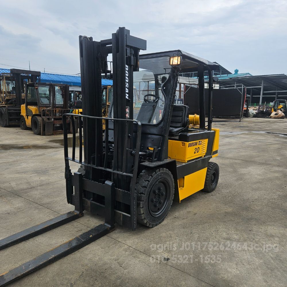 두산 지게차 LD20S