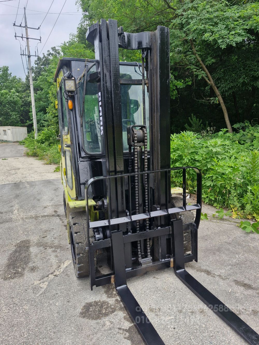 Samsung Forklift 2.5톤 3단마스타 캐빈 디젤 