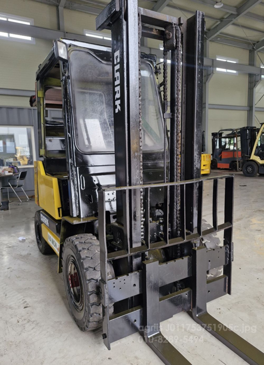 삼성 지게차 2.5톤 디젤