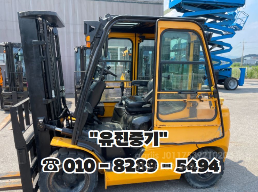 Hyundai Forklift 포렉스 3단마스타 자동발 캐빈 디젤 