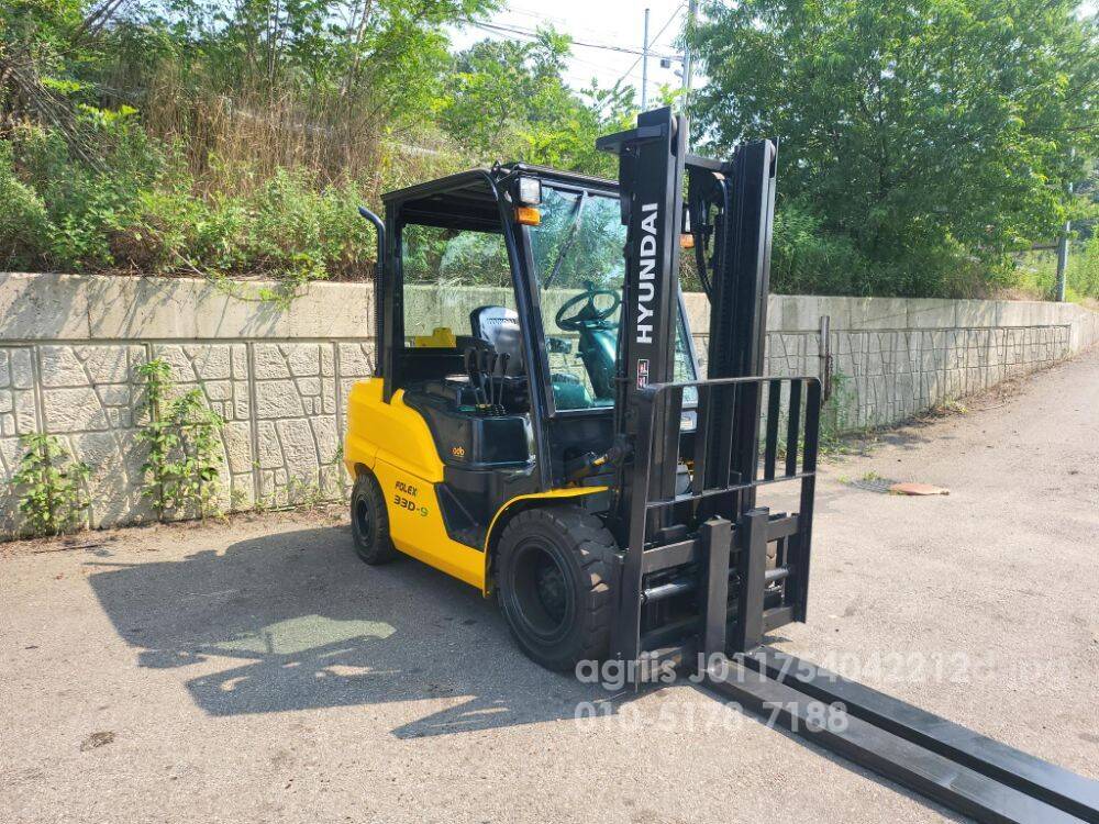  지게차 중고 현대 포렉스33D-9 디젤 3.3톤 (편개식 자동발, 반캐빈, 통타이어, 덧발) (3.3톤)