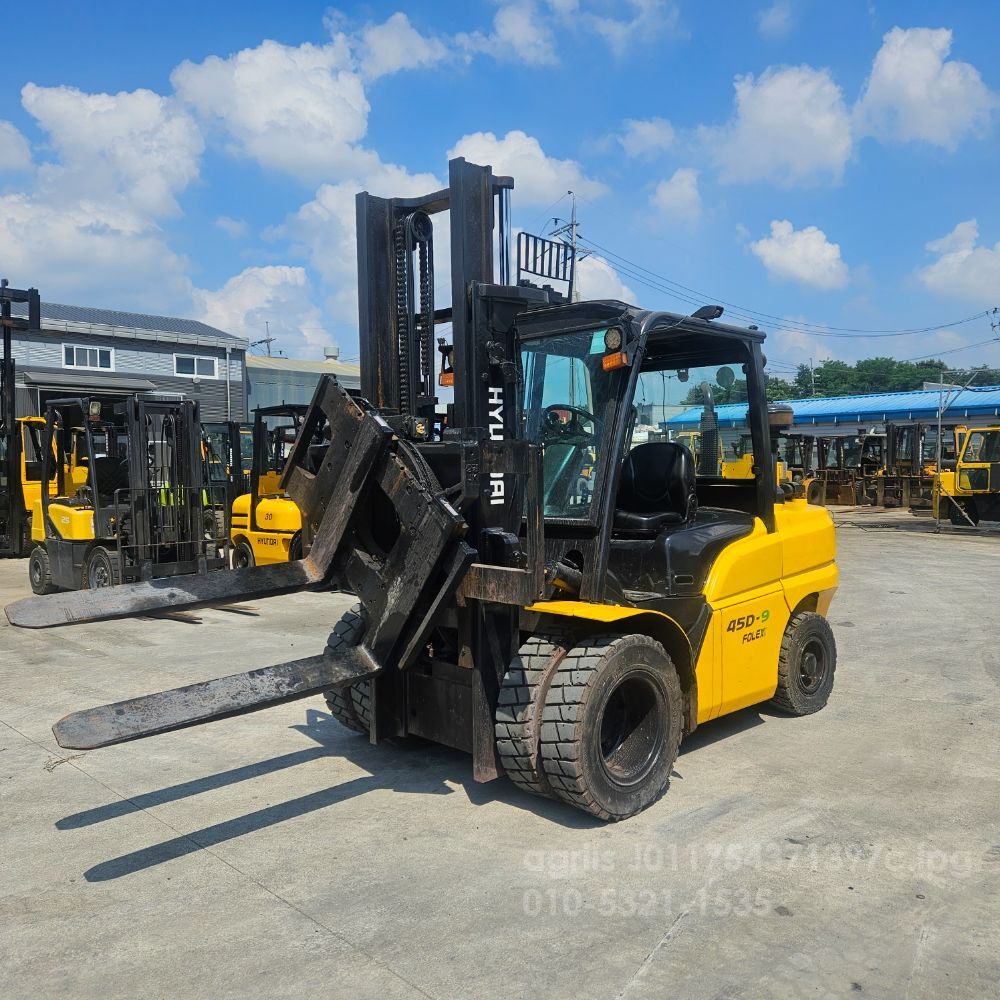 현대 지게차 45D-9 (4.5톤)