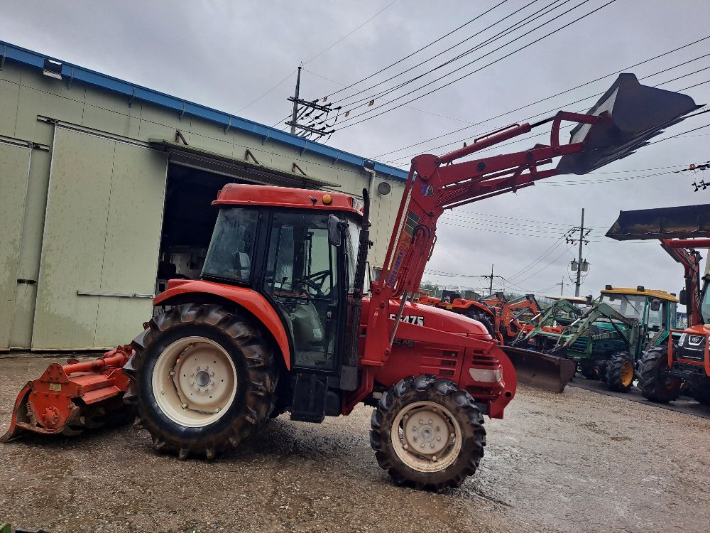 국제 트랙터 EF475 (47마력)