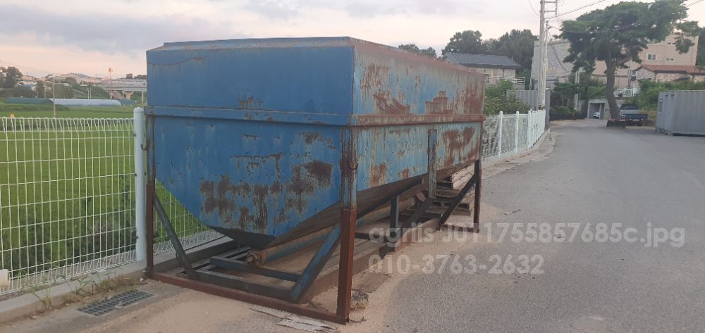제작 스크류식  전기모터식 곡물탱크 곡물탱크