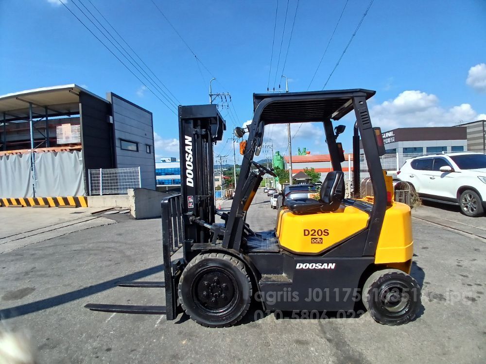 대우두산지게차입 지게차 D20S (2.0톤)