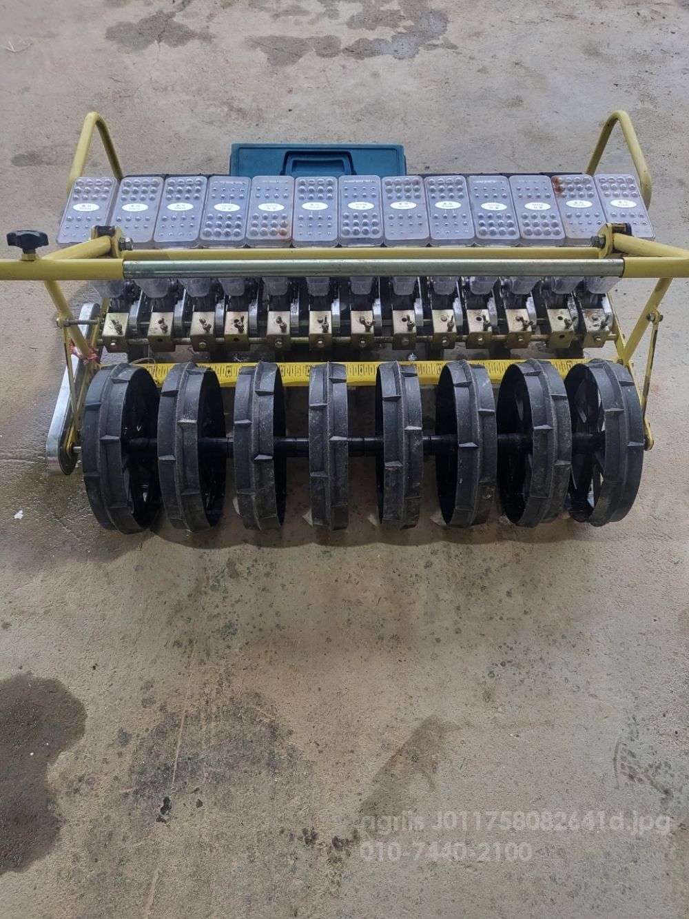 안성 파종기 13조 파종기 13조 뒤우측면