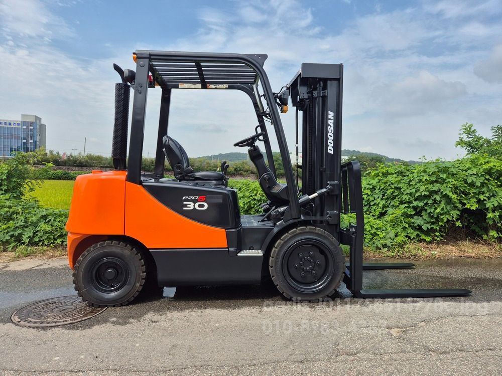 두산 지게차 PRO5-30 (3.0톤)