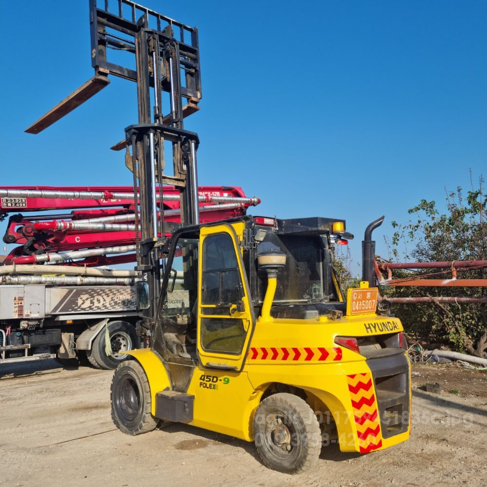 현대 지게차 45D-9 (4.5톤)