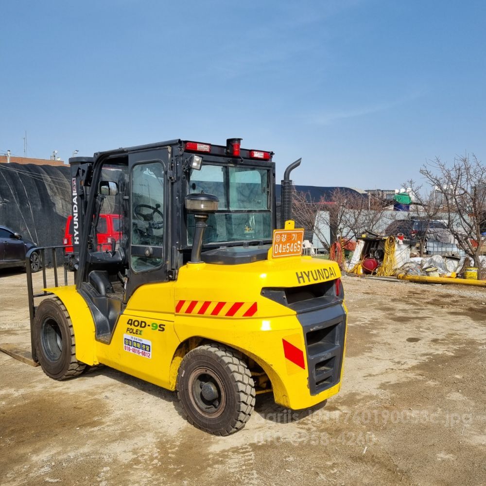 현대 지게차 40D-9S (4톤)