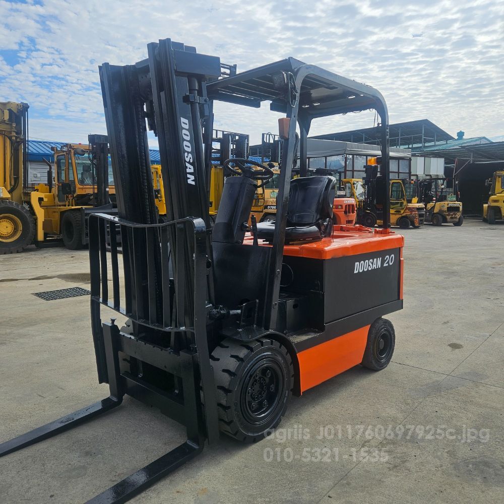 두산 지게차 전동B20S (2톤)