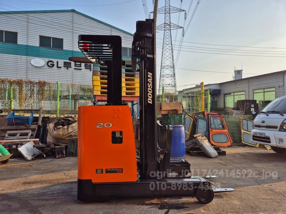 두산 지게차 전동 입식 프로5 2.0톤 (2.0톤)