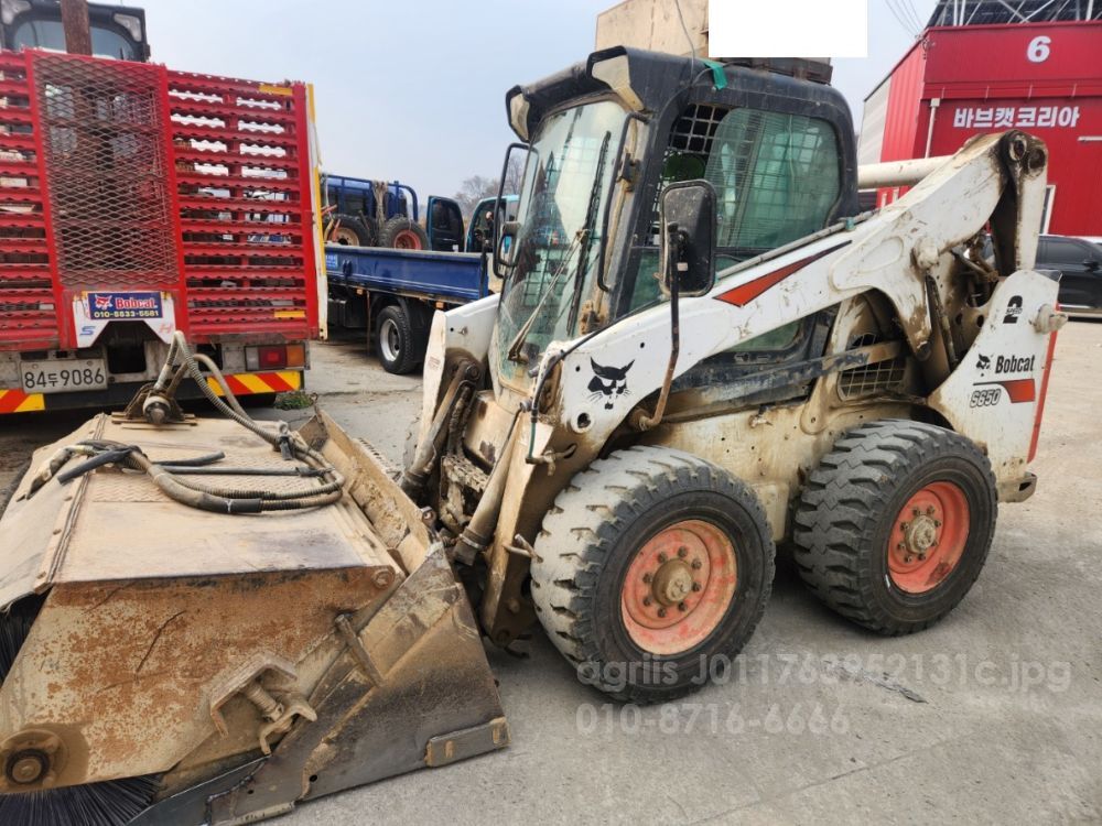 밥캣BOBCAT 스키드로더 S650