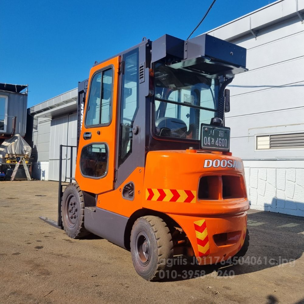 두산 지게차 D25SE-5 (2.5톤)