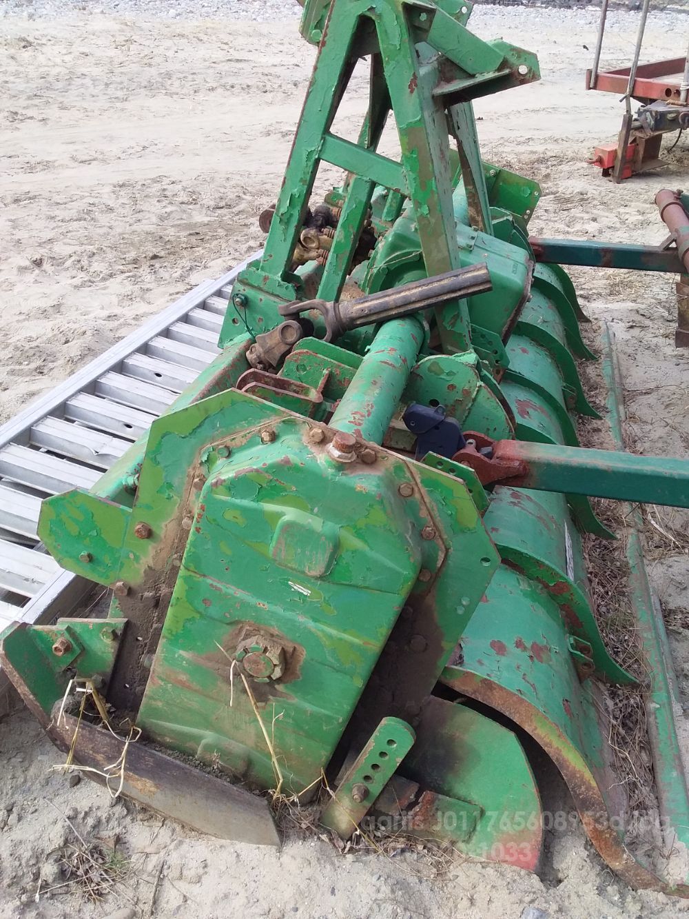  로타리 (경폭260cm) 뒤우측면